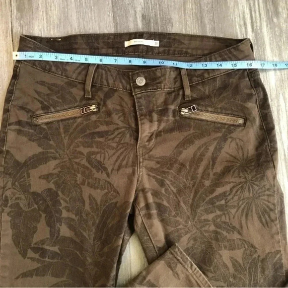 Levis women’s low rise skinny jeans floral print size 31‎ - Picture 3 of 9